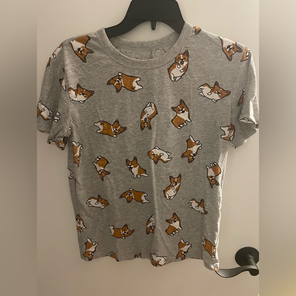 Corgi print tshirt size small